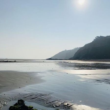Chaumiere Cotiere: Plage A 500M,A Deux Pas Du Gr34 Plerin Exterior photo